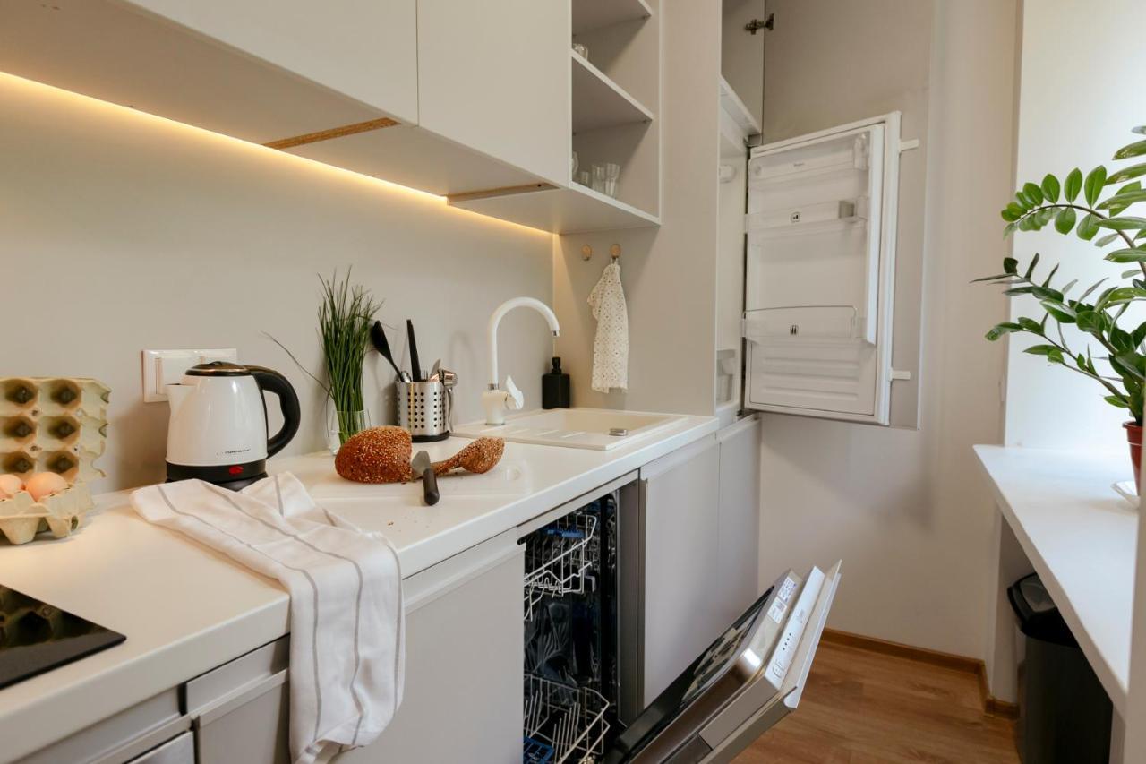 Jana Pawla II 36 - Bezplatny Podziemny Garaz - Free Parking - W Pelni Wyposazone Studio - Better Rental Warszawa Eksteriør bilde