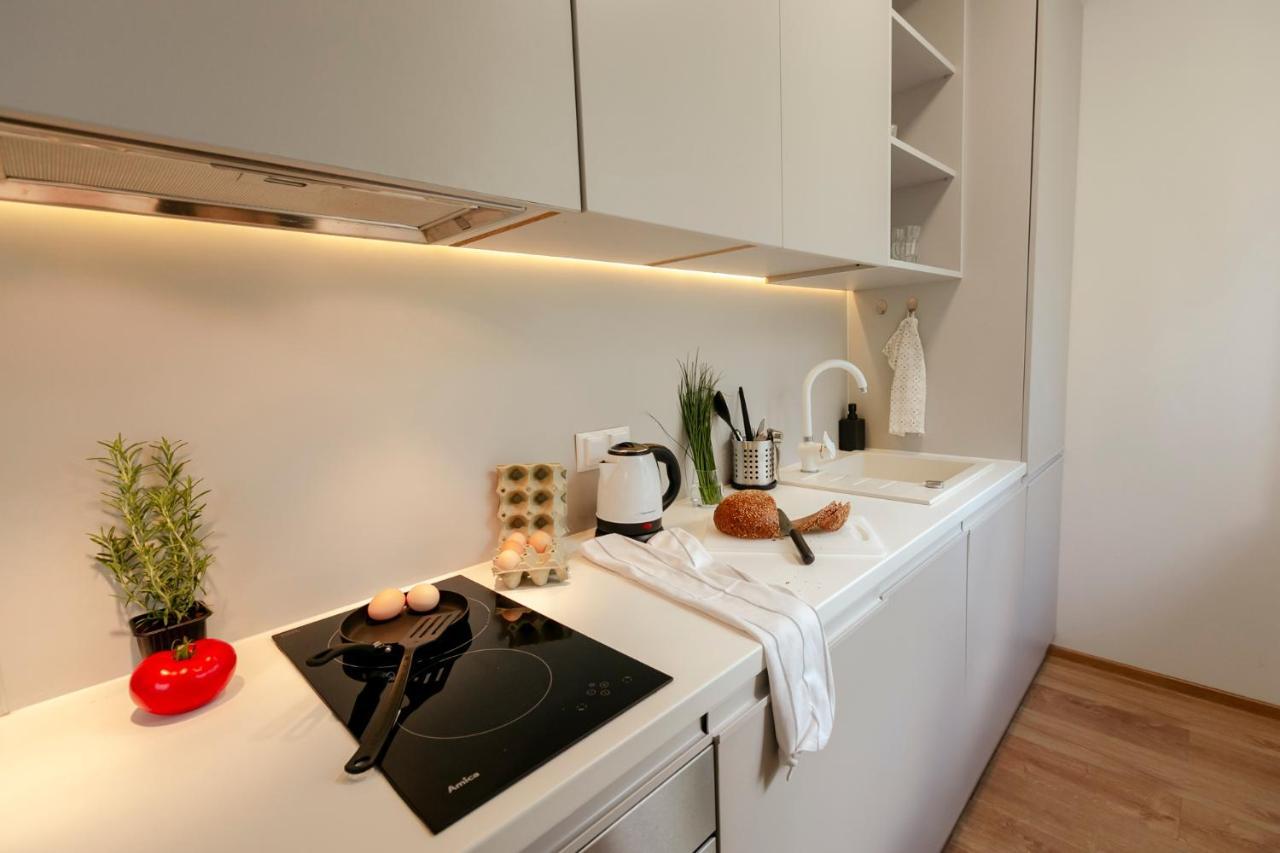 Jana Pawla II 36 - Bezplatny Podziemny Garaz - Free Parking - W Pelni Wyposazone Studio - Better Rental Warszawa Eksteriør bilde